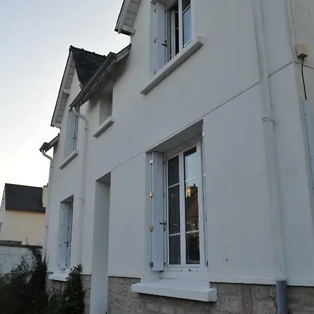 - Maison A Pied - 4 *
